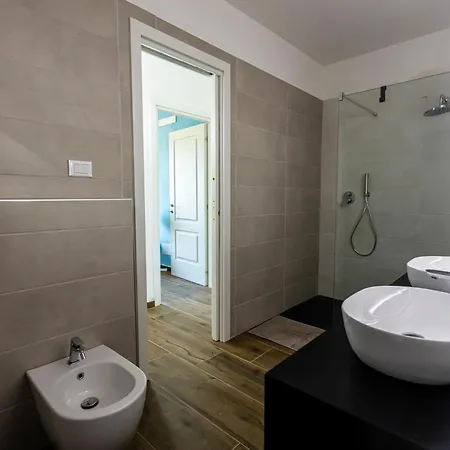 Apartment Perla Sul Mare Con Giardino San Lorenzo al Mare
