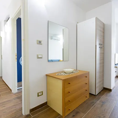 アパート Perla Sul Mare Con Giardino