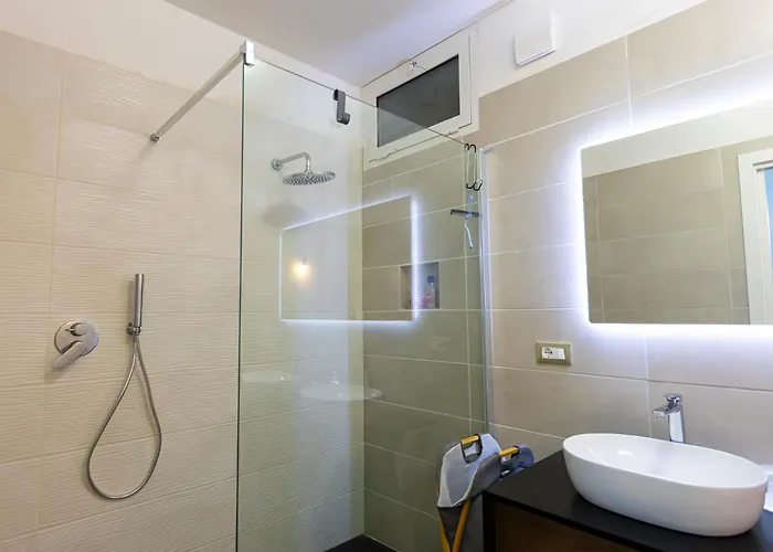 Lägenhet Perla Sul Mare Con Giardino San Lorenzo al Mare