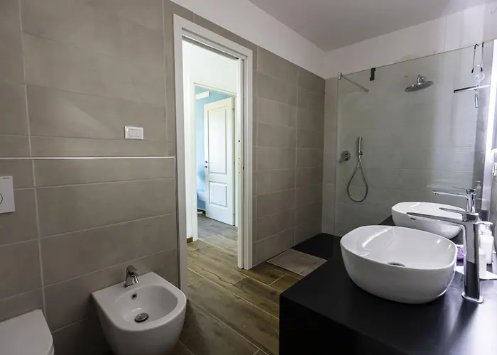 Perla Sul Mare Con Giardino Lägenhet