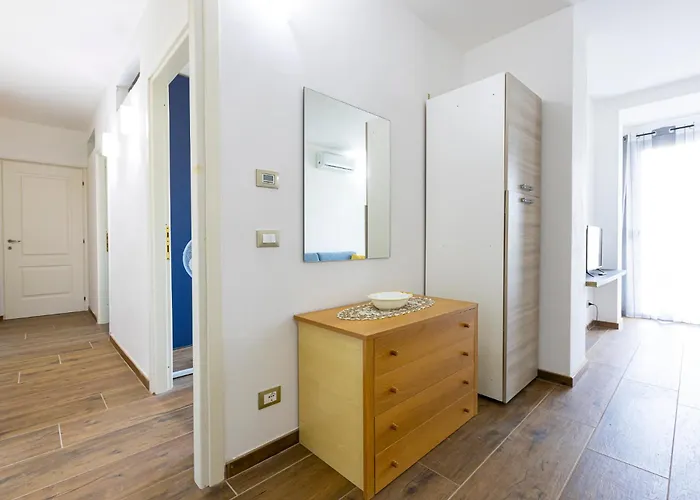 Lägenhet Perla Sul Mare Con Giardino